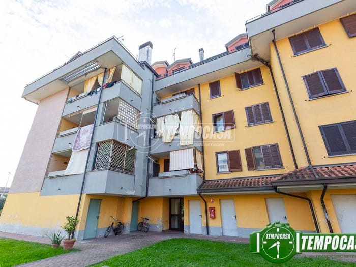 Appartamento bilocale in vendita in Via IV Novembre, Borghetto Lodigiano