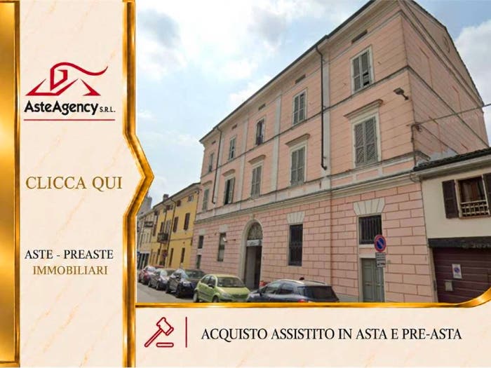 Appartamento con 6 locali in vendita in Via della Libertà, Piadena, Piadena Drizzona