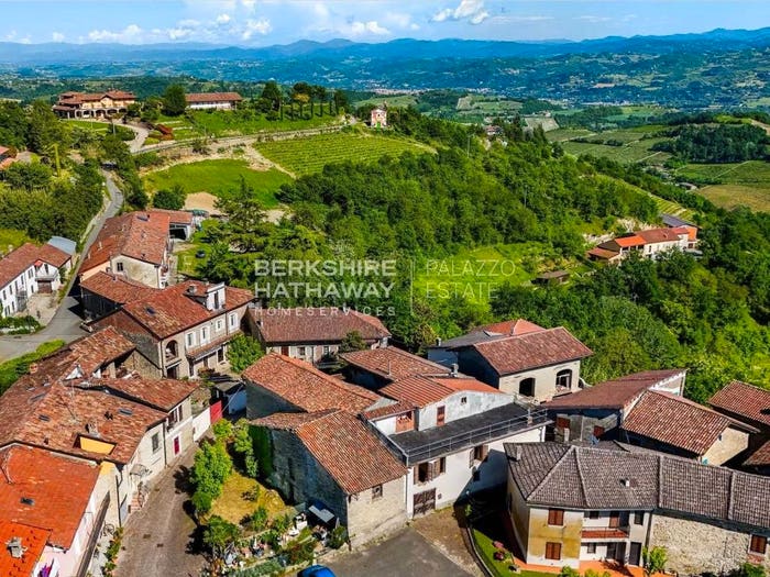 Casa in vendita in Via Giovanni Berta, Centro, Montabone