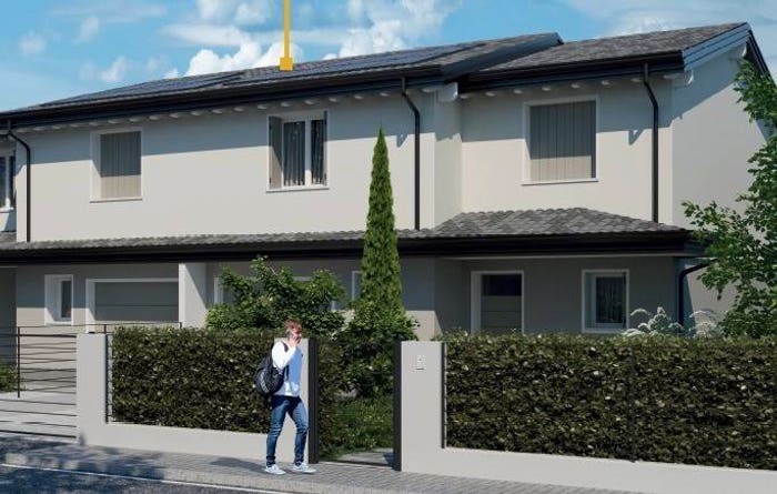 Casa quadrilocale in vendita in Centro, Mirandola