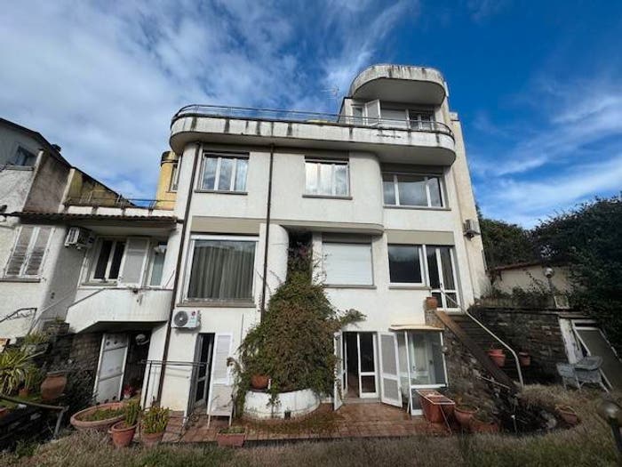 Casa con 6 locali in vendita in Via Renato Fucini, Stazione Agenzia delle Entrate, Empoli