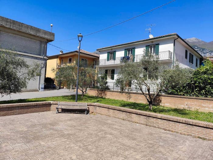 Appartamento trilocale in vendita in Via San Luigi, Balsorano Nuovo, Balsorano