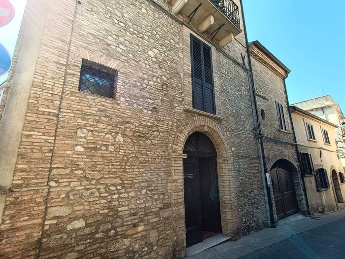 Casa con 5 locali in vendita in Via Ettore Fieramosca, Centro, Lanciano