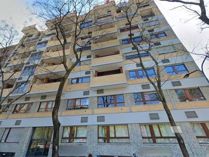 Appartamento con 5 locali in vendita in Via Andrea Solari, Solari, Milano