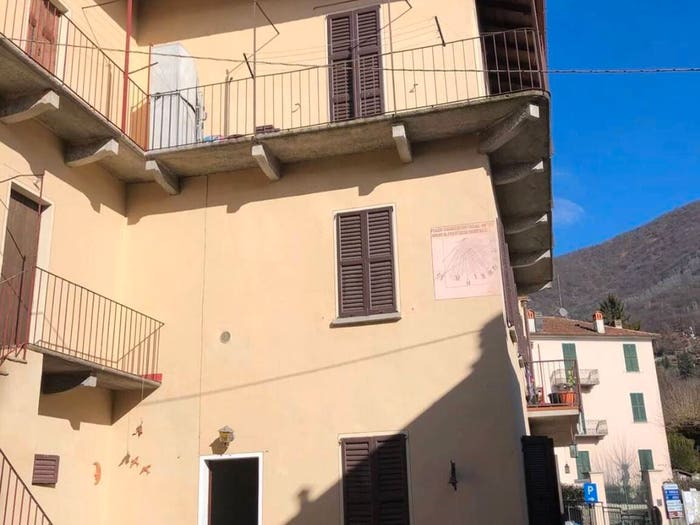 Appartamento trilocale in vendita in Via Monte Grappa, Dumenza