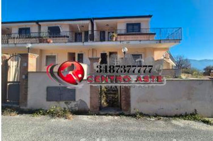 Casa quadrilocale in vendita in Via Umberto Parricchi Anticoli Corrado RM Italia, Anticoli Corrado