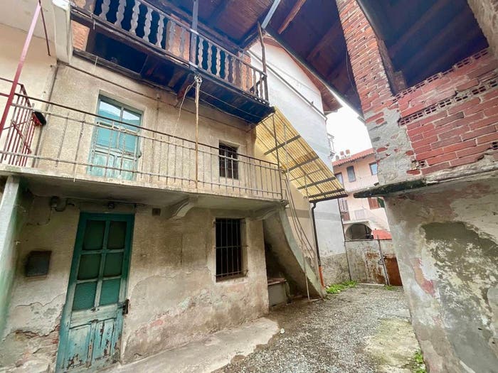 Casa con 5 locali in vendita in Via Montebello, Centro, Ciriè