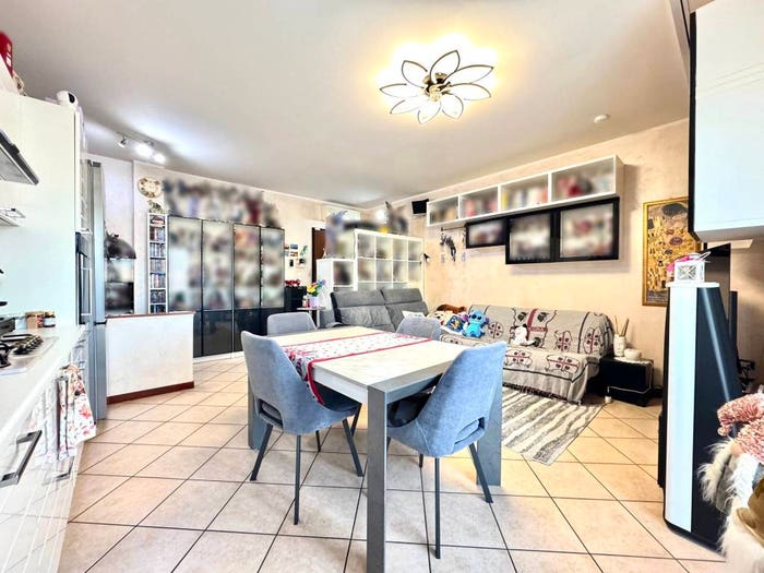 Appartamento trilocale in vendita in Via Giuseppe Garibaldi, Centro, Bovolone