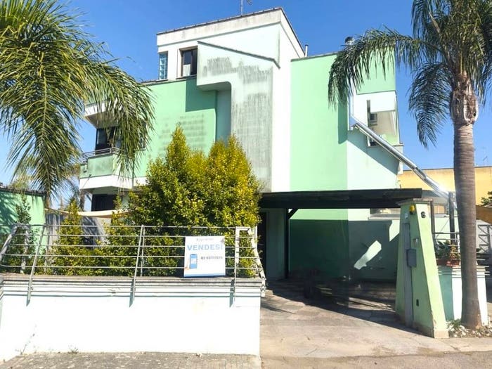 Appartamento quadrilocale in vendita in Via Raffaele Marra, Centro, Galatone