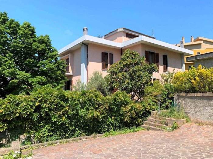Casa con 6 locali in vendita in San Leonardo, Catanzaro