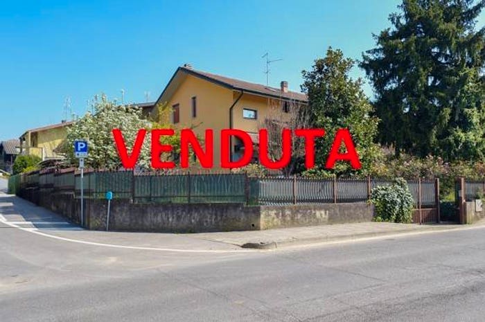 Casa con 6 locali in vendita in MATTEOTTI, Carnate
