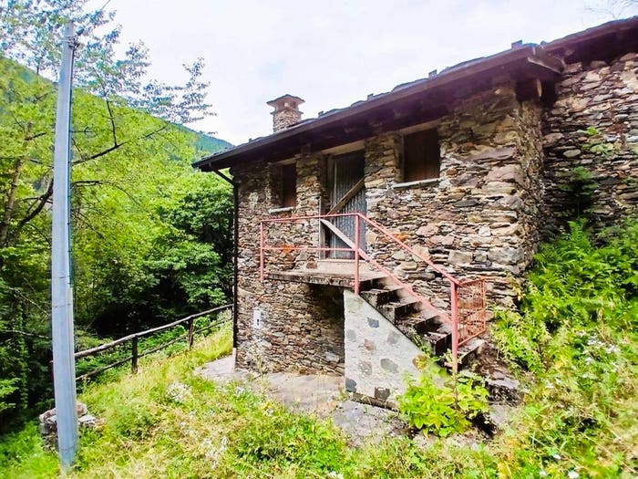 Casa bilocale in vendita in Campelli, Albosaggia