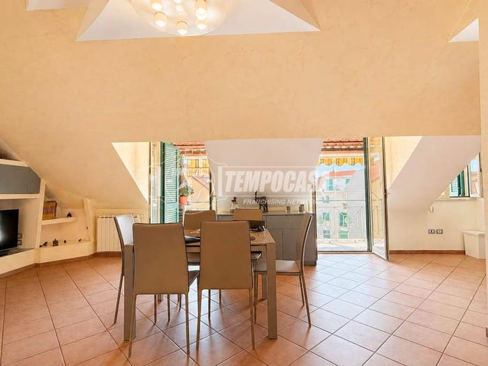 Appartamento quadrilocale in vendita in Via Antica Giardini, Giardini Oasi Sacro Cuore, Giugliano in Campania