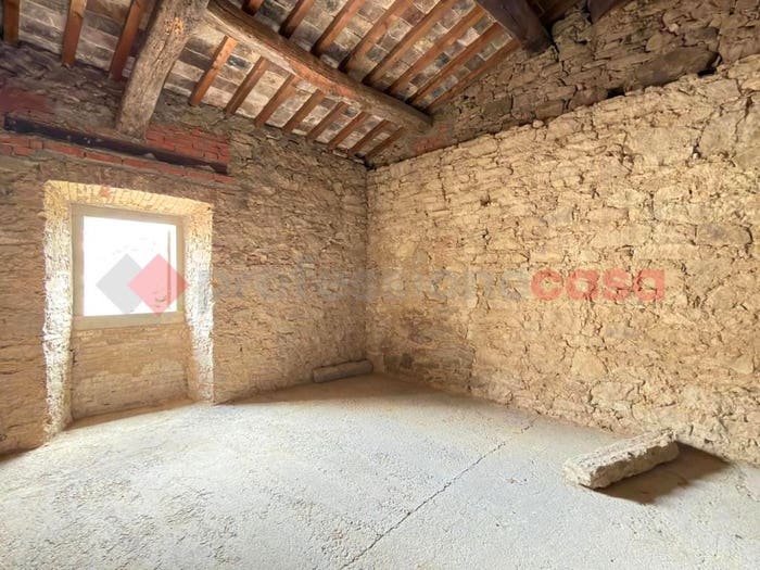 Appartamento quadrilocale in vendita in CAMUCIA VIA FRATELLI CERVI, Camucia Monsigliolo, Cortona