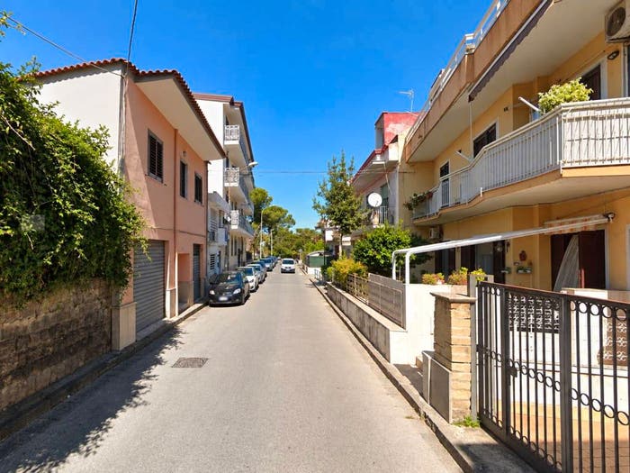 Casa quadrilocale in vendita in Via San Pietro, Centro, Pomigliano d'Arco