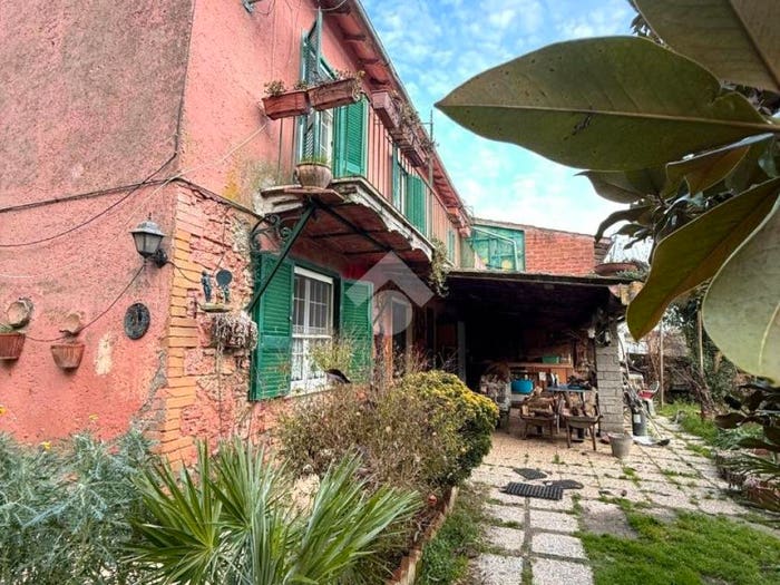 Casa trilocale in vendita in Vocabolo lucignano, Orte