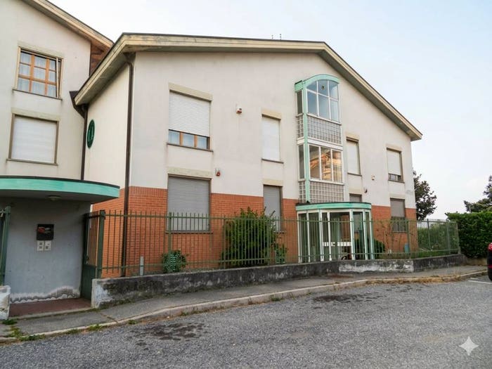 Appartamento con 5 locali in vendita in Via Pian del Lot, Savonera, Collegno