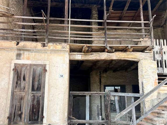 Casa con 6 locali in vendita in Pedersano, Villa Lagarina