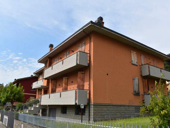 Appartamento trilocale in vendita in Via Giacomo Leopardi, Vado, Monzuno