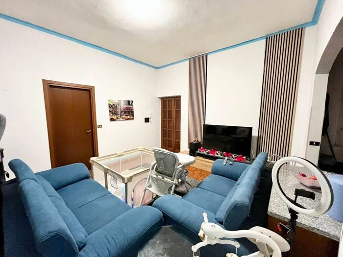Appartamento trilocale in vendita in Via Valona, Romagnano, Massa