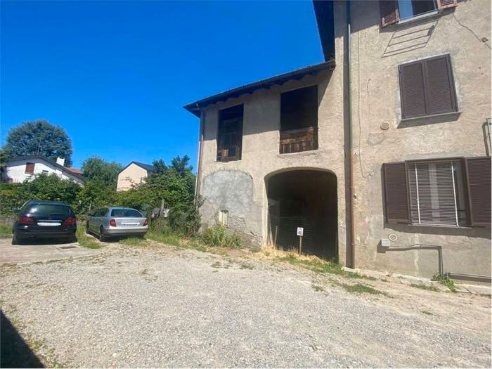 Casa trilocale in vendita in Via Garibaldi, Centro, Fino Mornasco