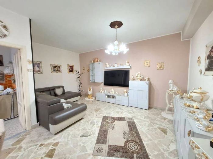 Casa con 6 locali in vendita in Via Antonino Amato, Centro, Misilmeri