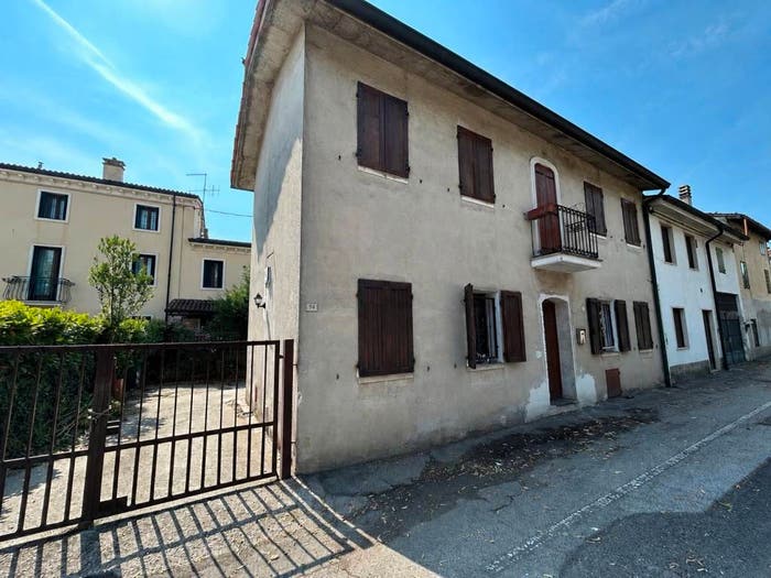 Casa con 6 locali in vendita in Via Vicenza, Centro, Altavilla Vicentina