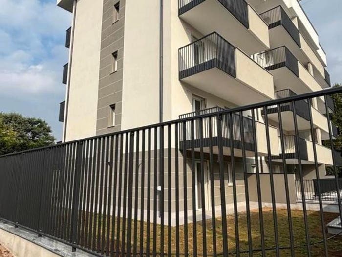 Appartamento quadrilocale in vendita in Via Novara, Abbiategrasso
