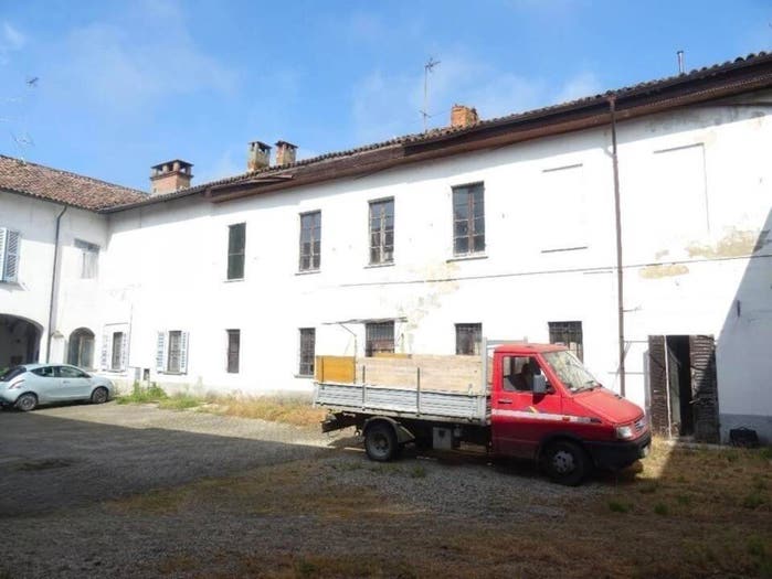 Casa con 6 locali in vendita in Via Matteotti, Centro, Ottobiano