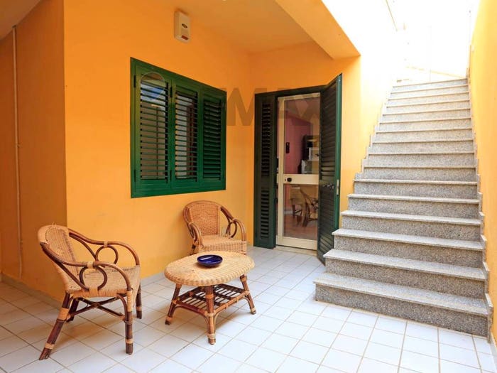 Appartamento trilocale in vendita in Via Caserta, Marina di Ragusa Centro, Ragusa