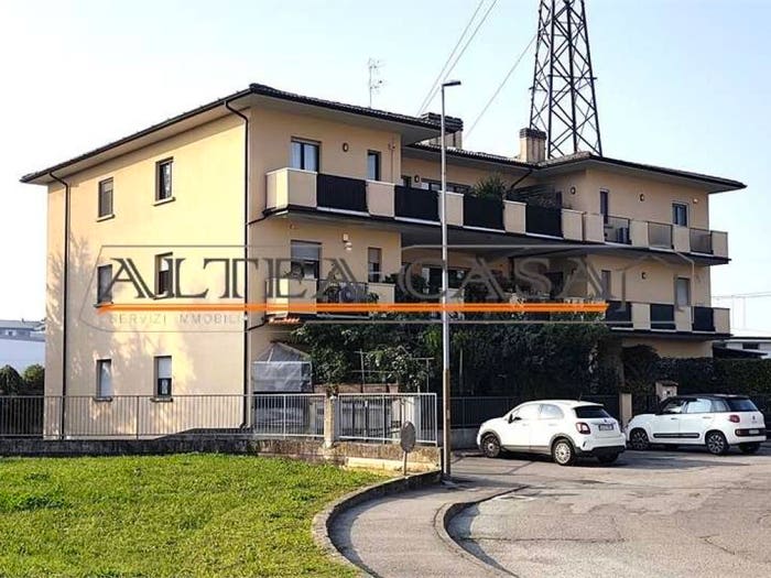 Casa trilocale in vendita in Via Privata Soltarica, Treviglio