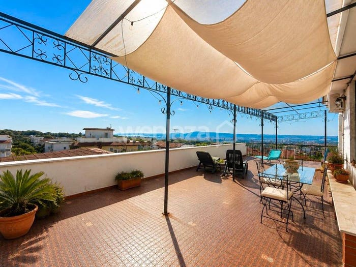 Appartamento trilocale in vendita in viale dei Platani, San Sebastiano al Vesuvio