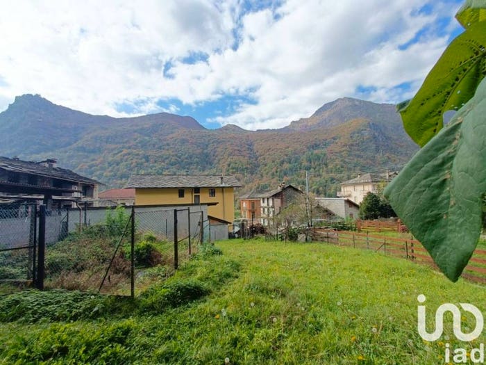 Casa quadrilocale in vendita in Via circonvallazione, Centro, Cantoira