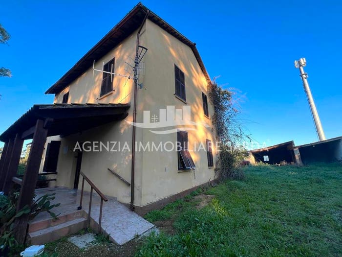 Casa con 6 locali in vendita in Maria Pia Fertilia, Alghero