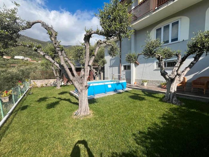 Casa con 6 locali in vendita in Via Marici, Centro, Boissano