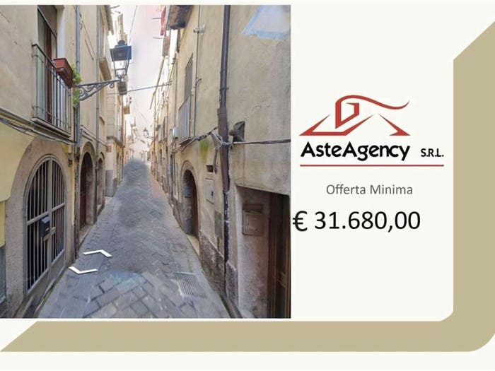Appartamento trilocale in vendita in Via CORSO MARCELLI, Centro, Isernia