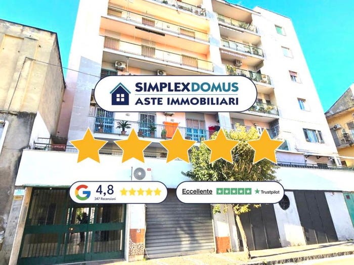 Appartamento con 5 locali in vendita in Via Vittorio Emanuele, Piscinola, Napoli