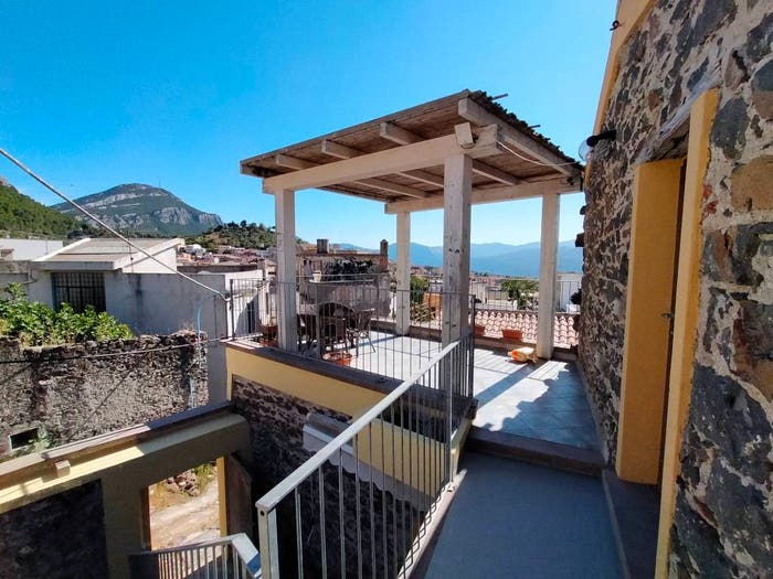 Casa trilocale in vendita in Via Libertà, Centro, Dorgali