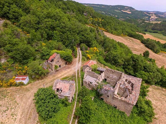 Casa con 6 locali in vendita in Località Campanelle, Carpegna