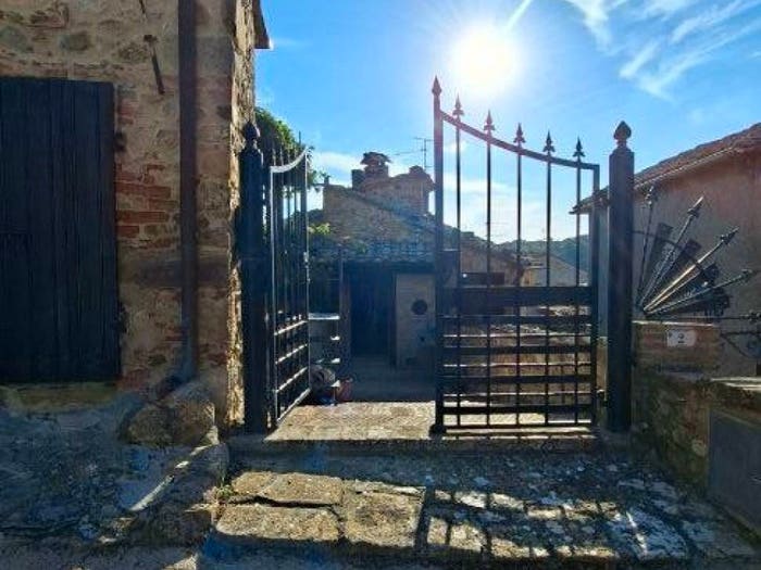 Appartamento bilocale in vendita in Via Zancona, Centro, Cinigiano