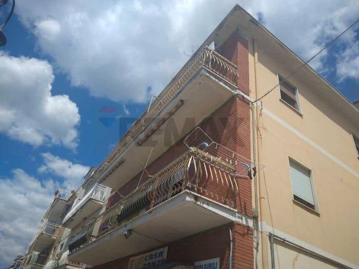 Appartamento con 5 locali in vendita in Centro, Minturno