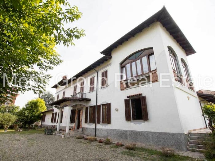 Casa con 6 locali in vendita in Centro, Visone