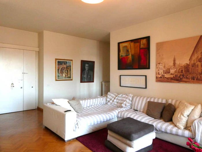 Appartamento con 5 locali in vendita in Via Benvenuto Cellini, San Rocco Lungarno, Empoli