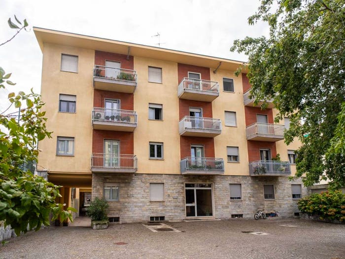 Appartamento con 5 locali in vendita in Via Cristoforo Colombo, Centro Storico, Moncalieri