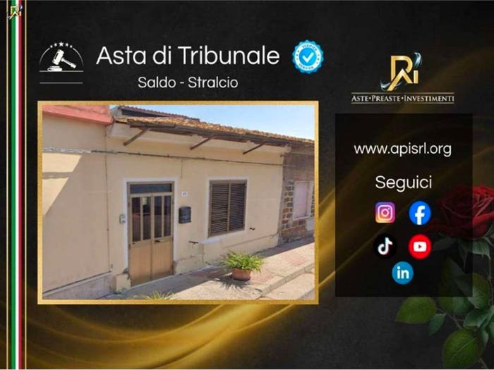 Appartamento trilocale in vendita in Via Eleonora D'Arborea, Baratili San Pietro
