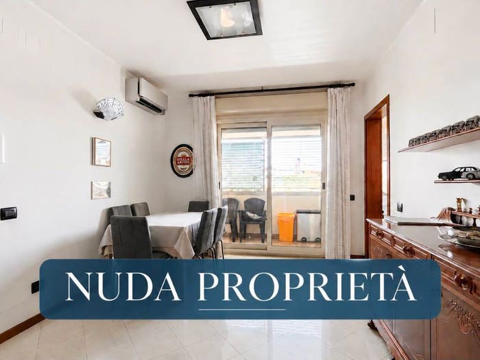 Appartamento quadrilocale in vendita in Via Sempione, Borgo Palazzo, Bergamo