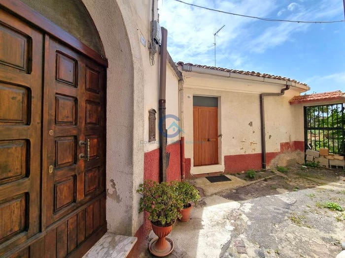 Appartamento quadrilocale in vendita in Largo Piano Grande, Centro Storico, Catanzaro
