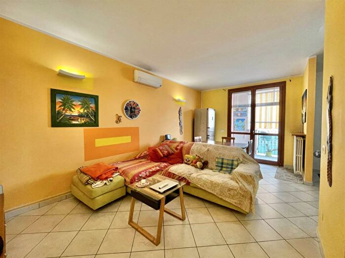 Appartamento quadrilocale in vendita in VIA VERDI BORGOFORTE, Borgoforte, Borgo Virgilio