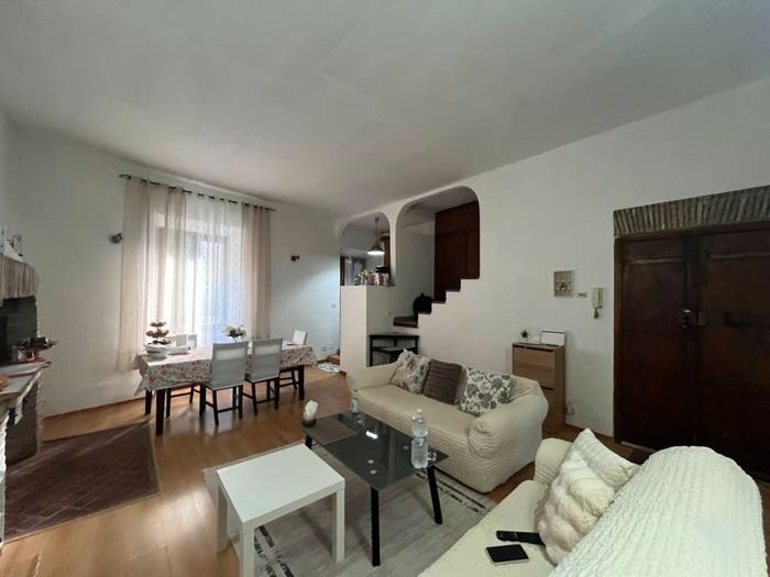 Appartamento trilocale in vendita in Via Giuseppe Garibaldi, Centro, Morlupo