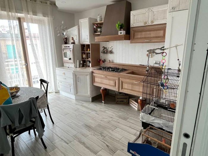 Appartamento trilocale in vendita in Via Appia, Centro, Minturno